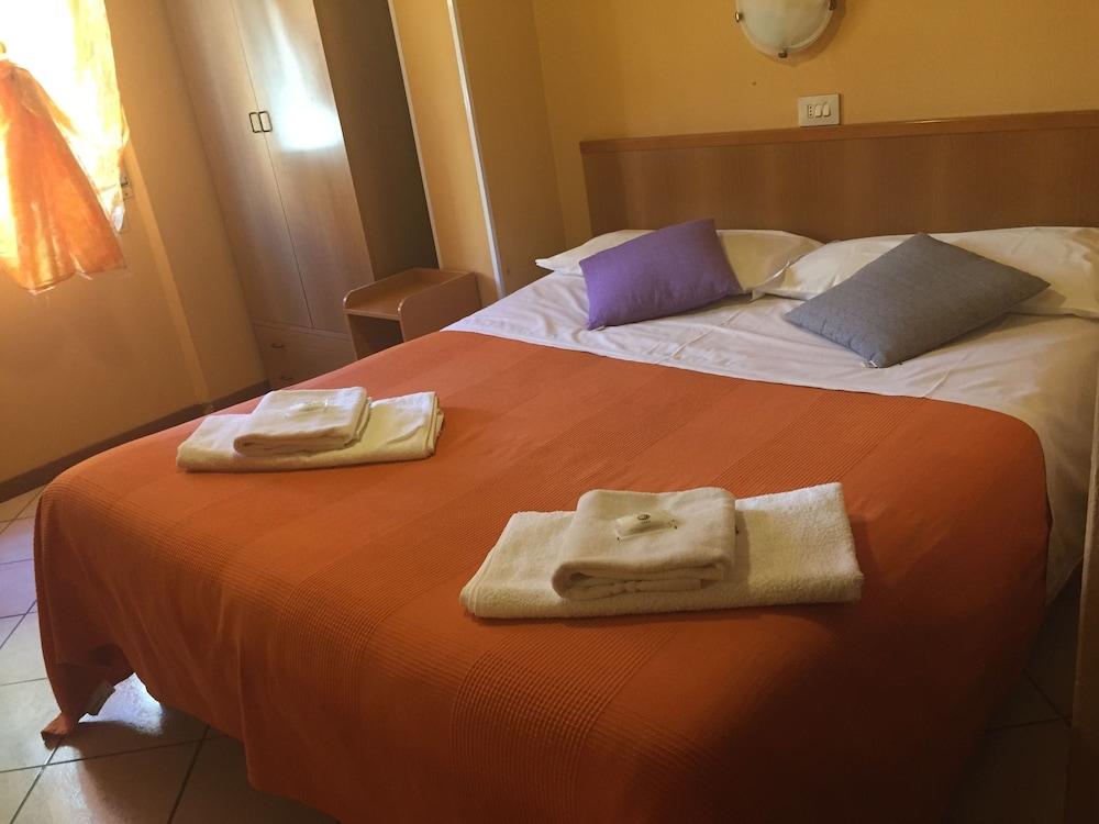 Hotel Adelchi Milano Eksteriør billede